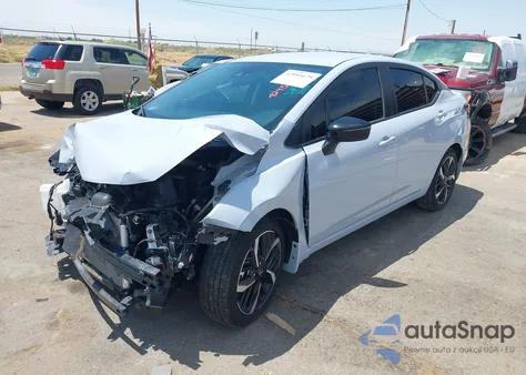 2025 Nissan Versa 1.6 Sr z USA, uszkodzony, nr VIN 3N1CN8FV8SL816608